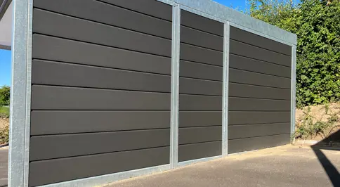 Kompositbeklaedning Paa Carport