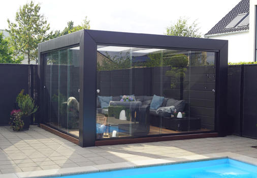 KUBIC udestue med komposit på 2 sider og 2 skydedøre