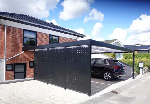 UNA Carport Med Beklaedning I Pulverlakeret Hulplade