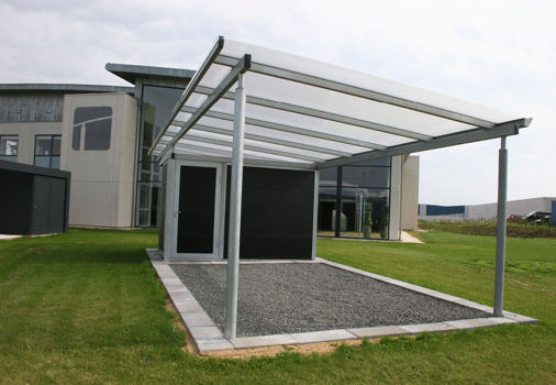 Carport med skråt tag i stål – PLAN carport tilpasset dig