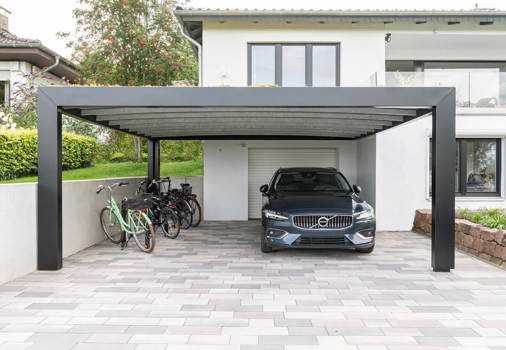 Wall KUBIC sort pulverlakeret med sedum på taget