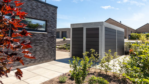 UNA redskabsrum med koksgrå kompositbeklædning