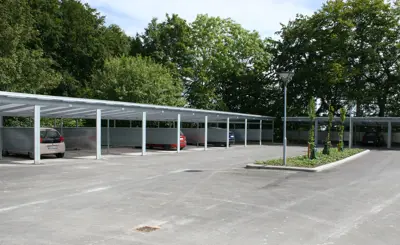 PLAN Carportanlaeg Med Hulpladebeklaedning