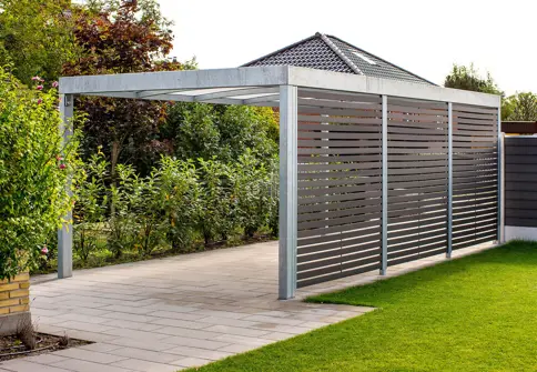 UNA Carport Med Komposit Lamelbeklaedning
