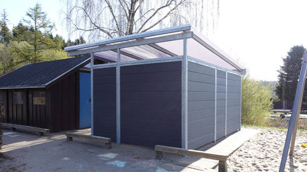 Legeskur til børnehavebørn. Perfekt til kreativ leg i det fri