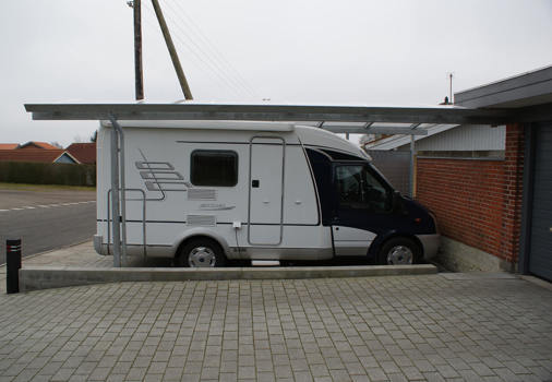 Forhøjet ELIPSE carport til autocamper