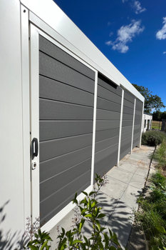 Stort KUBIC-redskabsskur hvidlakeret