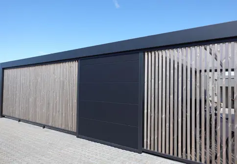 Lodret Lamelbeklaedning Ubehandlet (1)